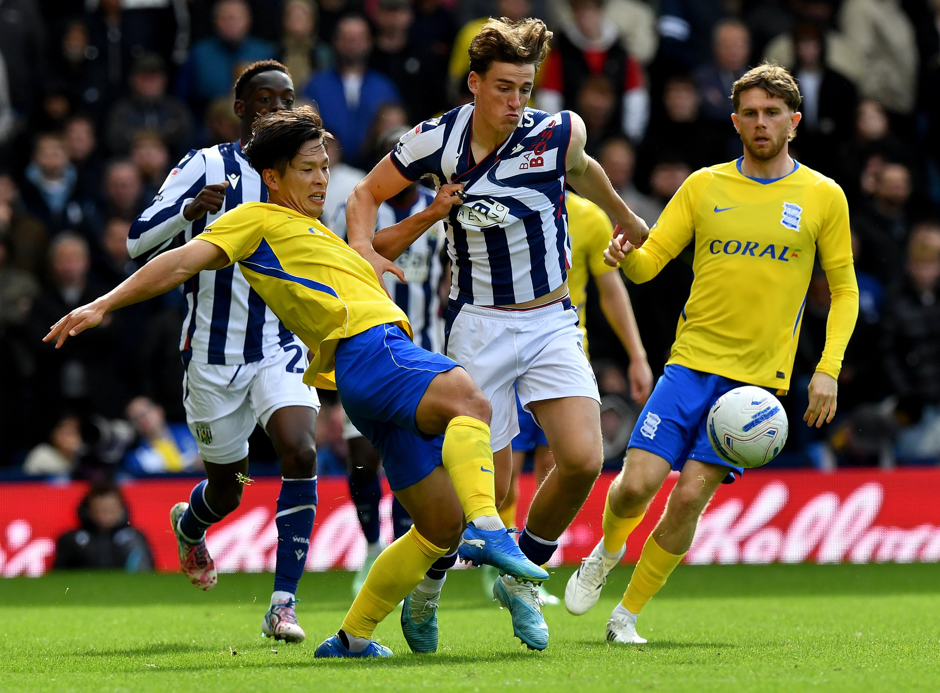 Scottish Premiership award winner backed for Pocognoli call after 'confident' move at new club