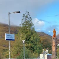 Tree sculpture tribute to navvies who built Fort William-Mallaig rail line 125 years ago