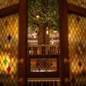 Inside, the historic grandeur of the former banking hall meets the glamour of The Ivy, with striking interiors, bespoke artwork and design details creating two distinctly different spaces for each restaurant.