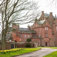 Alan Carr castle plan given boost by heritage officers