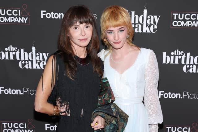 Esther Rose McGregor with her mother Eve Mavrakis in 2021.
