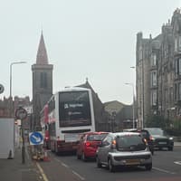 Edinburgh businesses say trade has been hampered by 7-7-7 bus lanes