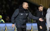 Marink Reedijk's wait for his first win as Hibs boss goes on after a 1-1 draw with St Mirren in Paisley