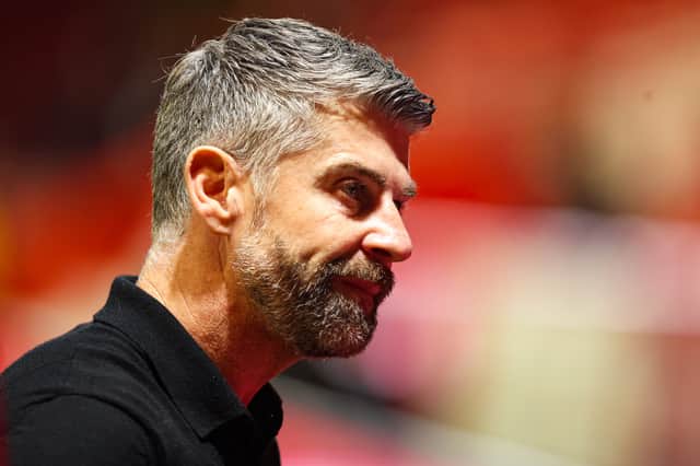 Stephen Robinson's appointment was not universally popular with some Aberdeen fans - and his popularity is crashing.