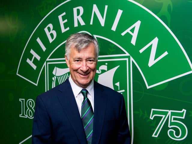 Hibs owner Ron Gordon is due to outline his vision for the club to fans at a shareholders' meeting later this month