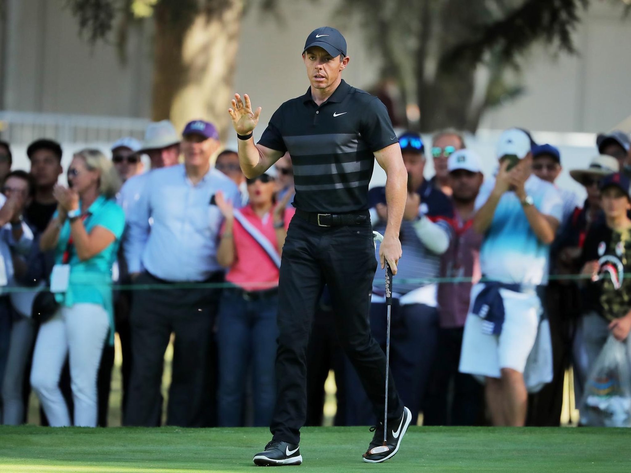 Old putter helps Rory McIlroy secure two-shot lead in WGC ...