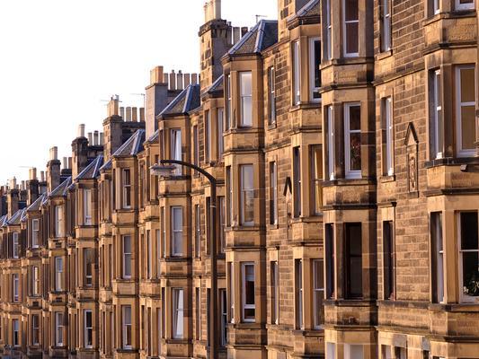 Current average house price: 242,200 GBP. Percentage year on year growth: 6.1