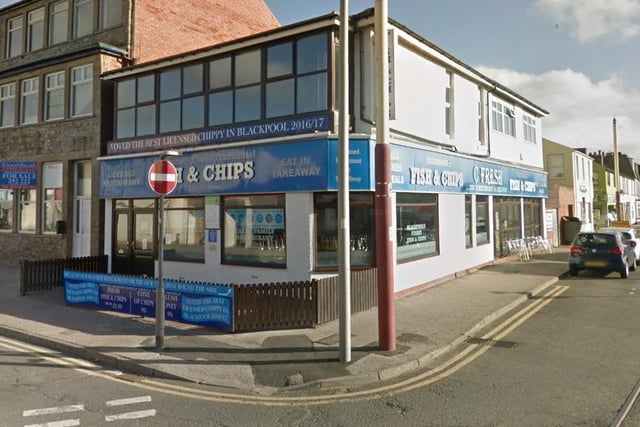 C Fresh Foxhall Fish & Chips, 72-74 Foxhall Road, Blackpool FY1 5BL | 01253 462623 | Rating: 4.5 out of 5 (495 Google reviews) | Regular cod and chips to takeaway for £6.75