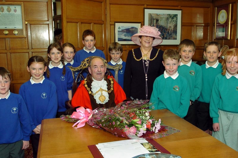 Whitby children pictured with the new borough mayor Herbert Tindall at Scarborough Town Hall.
