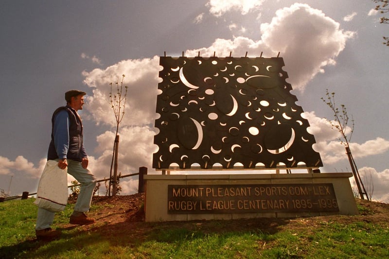 Roy Fox ex-Batley second team player admires the Mount Pleasant Sports Complex Rugby League Centenary bronze sculpture in May 1996.