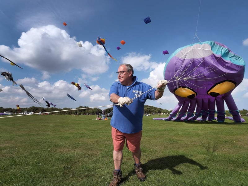 Chair of Northern Kite Group Keith Proctor prepares his octopus.