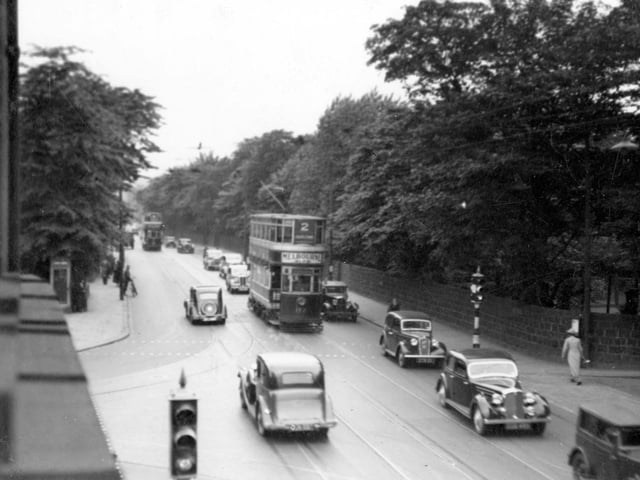 Otley Road in June 1937. North Lane is to the left, Wood Lane on the right. The wooded area to the right is now the Arndale Centre.
