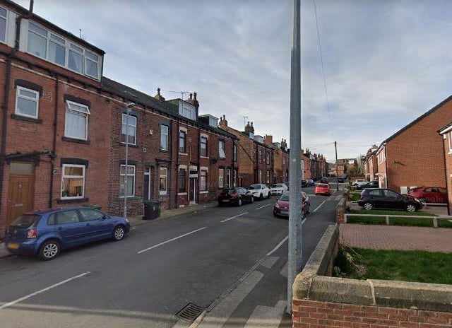 Men in Farnley East have a life expectancy of 71.79 years