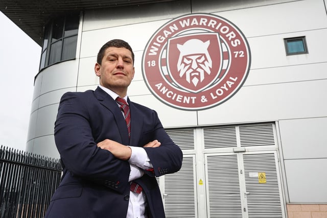 Matt Peet - 
Current Honours: 0,
Previous Honours: 0,
Winning Record: N/A,
Longevity: N/A. 
Peet's recent appointment at Wigan Warriors is his first as a professional head coach, meaning he is bottom of the list for now.