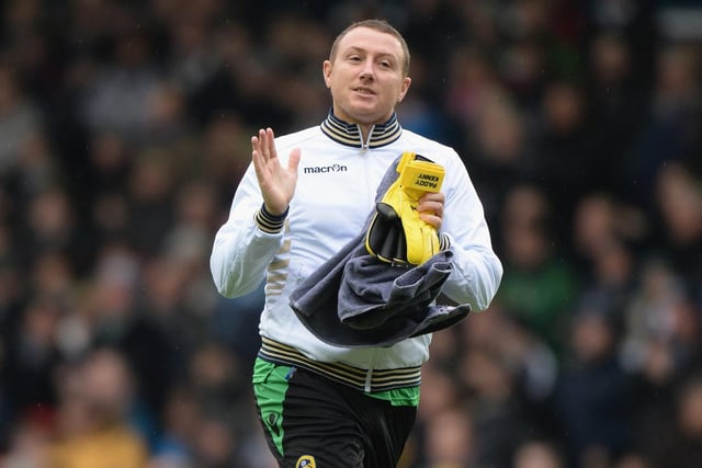 Share your memories of Paddy Kenny in goal for Leeds United with Andrew Hutchinson via email at: andrew.hutchinson@jpress.co.uk or tweet him - @AndyHutchYPN