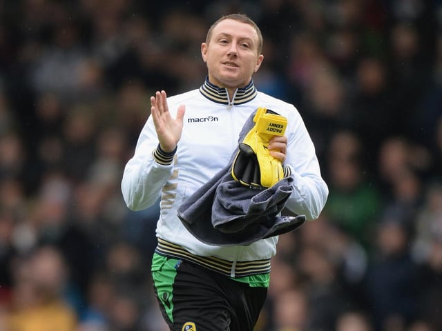 Share your memories of Paddy Kenny in goal for Leeds United with Andrew Hutchinson via email at: andrew.hutchinson@jpress.co.uk or tweet him - @AndyHutchYPN