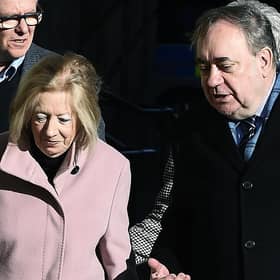 Former First Minister Alex Salmond arrives with his wife Moira outside the High Court in Edinburgh, where he was cleared of all charges