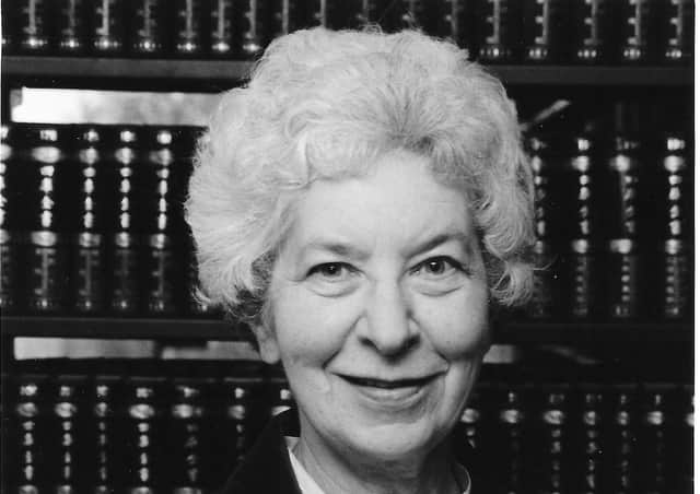 Cecily Giles
