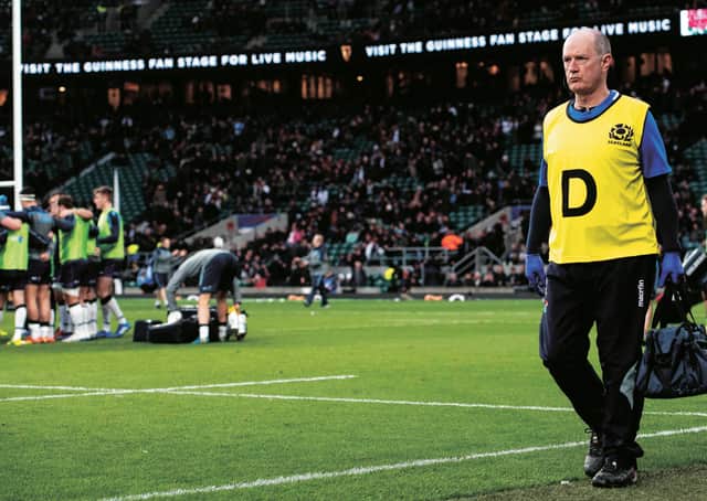 16/03/19 GUINNESS SIX NATIONS
ENGLAND V SCOTLAND (38-38)
TWICKENHAM STADIUM - LONDON
Scotland doctor Dr James Robson.