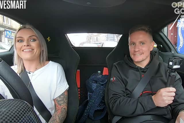 Si Murray interviews Amy Macdonald on his YouTube channel.