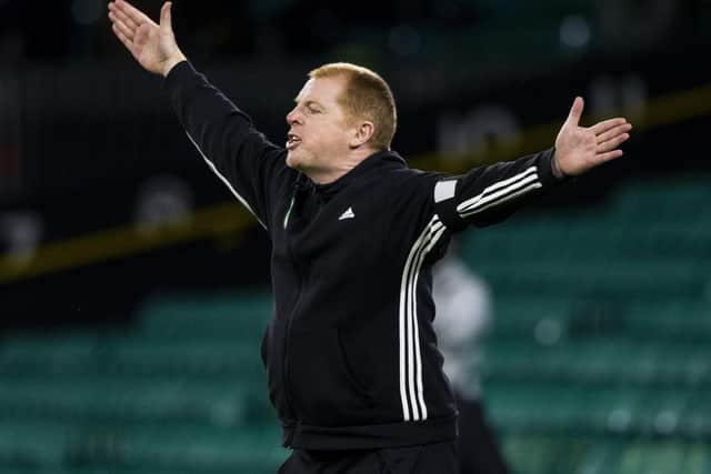 Frustrated Neil Lennon gesticulates to his players during the defeat by Ferencvaros. Picture: Craig Williamson/SNS