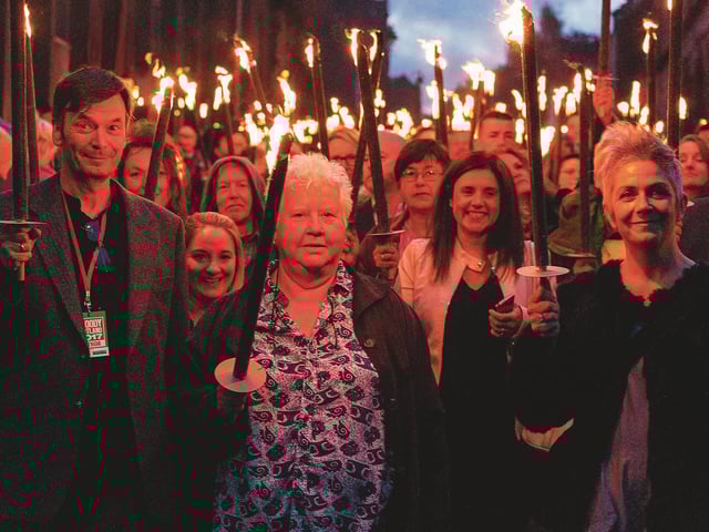 33+ Val Mcdermid Son Pics