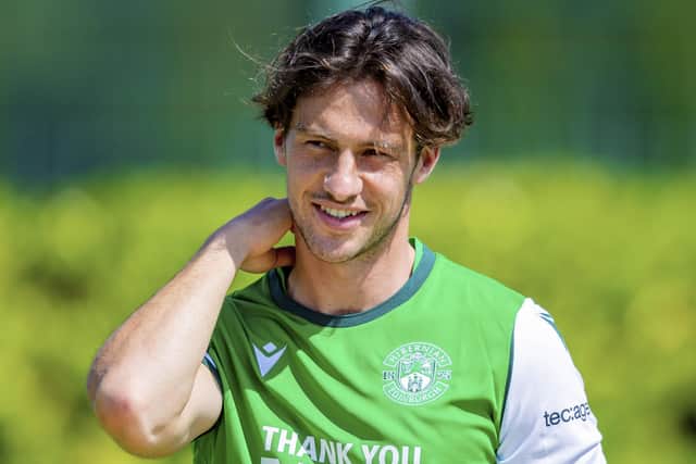 Joe Newell at a pre-match briefing at East Mains yesterday, ahead of today’s match with Kilmarnock. Picture: SNS.