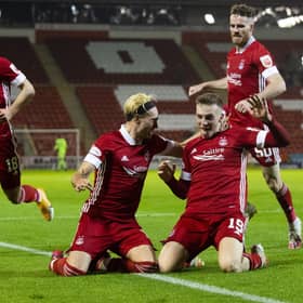 Lewis Ferguson celebrates his late winner for Aberdeen against St Mirren. Picture: Bill Murray / SNS Group)