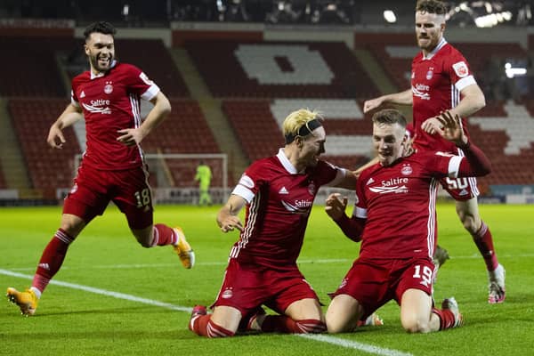 Lewis Ferguson celebrates his late winner for Aberdeen against St Mirren. Picture: Bill Murray / SNS Group)