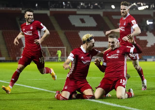 Lewis Ferguson celebrates his late winner for Aberdeen against St Mirren. Picture: Bill Murray / SNS Group)