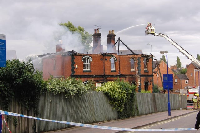 The Great Western pub fire. Photo by Geoff Ousbey