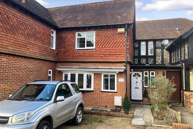 Beautifully presented retirement cottage on a small mews for residents age 55 and over. £211,500. Picture: Zoopla