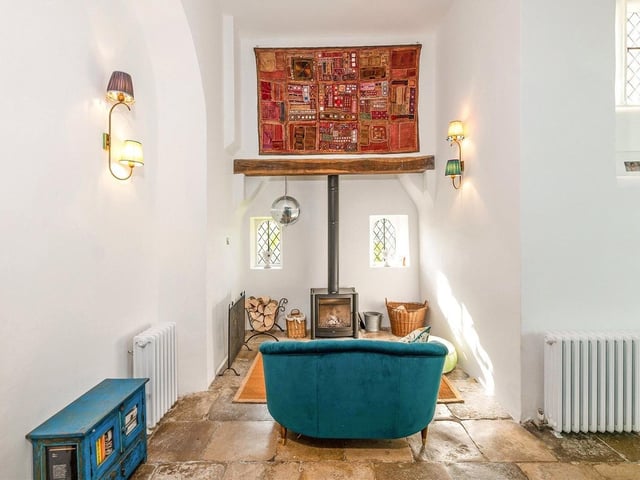 The Manor House, Chiddingly Place. Photo from Zoopla