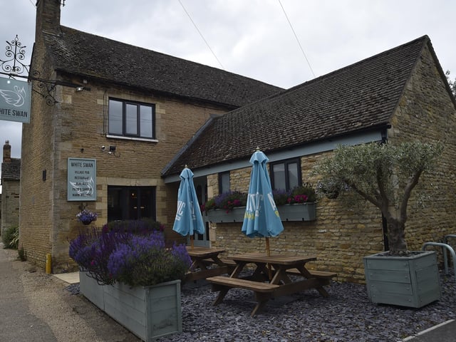 Book now for the Christmas menu at The White Swan pub in Woodnewton