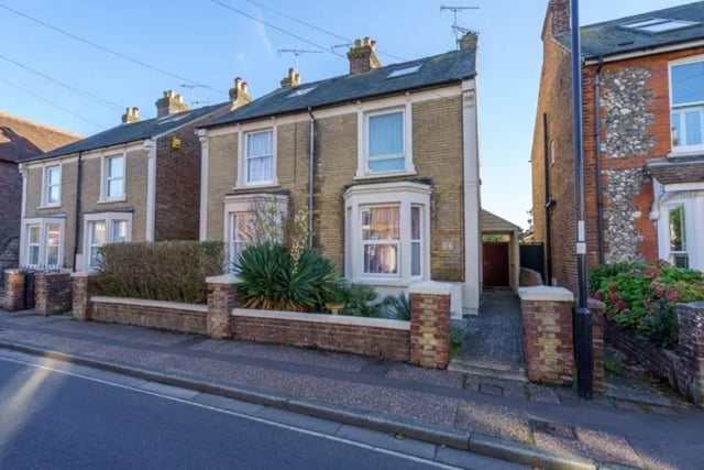 A two bedroom split level apartment set in the sought-after location of Lyndhurst Road just outside Chichester city centre. It  is on the market for £275,000.