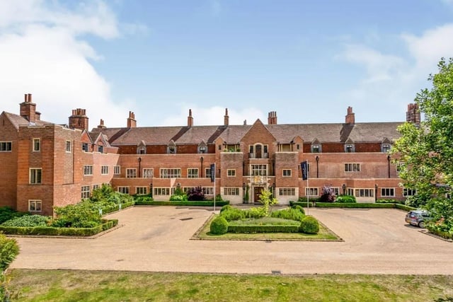 A one bedroom flat at King's Drive, Midhurst is on the market for a guide price of
£270,000. 
The estate is accessed via a gated sweeping driveway and offers exclusive access to acres of park like grounds, gymnasium and swimming pool complex.