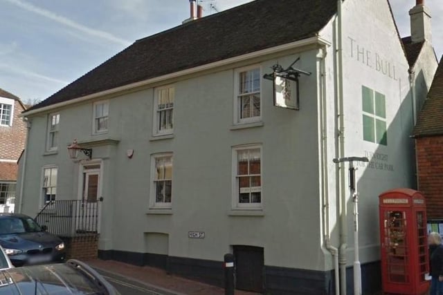 The Bull in Ditchling got an average rating of 4.2 stars out of five from 811 Google reviews. The pub was awarded 'Best Pub and Bar in East Sussex' for 2021 by Pub and Bar Magazine. One reviewer said: "Tasty food, good menu, lovely setting and atmosphere, really enjoyed our meal." Picture: Google Street View.