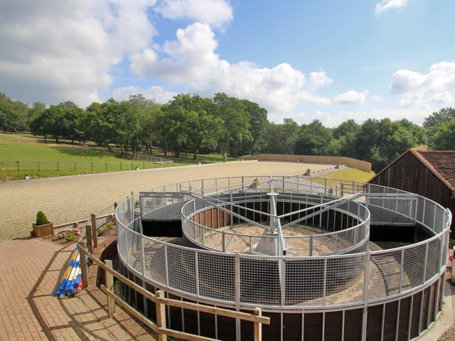 Equestrian country home in Crowborough, from Zoopla