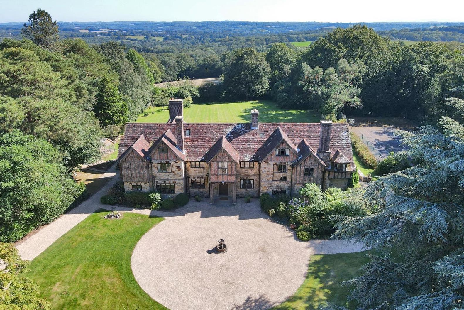 Equestrian country home in Crowborough, from Zoopla