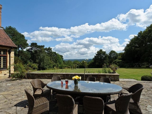 Equestrian country home in Crowborough, from Zoopla