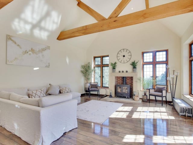 Equestrian country home in Crowborough, from Zoopla