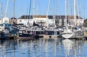 Reflections at Sovereign Harbour by Duncan Taylor SUS-220202-103549001