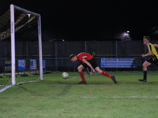 Holbeach United v Sleaford Town. Photo: Oliver Atkin