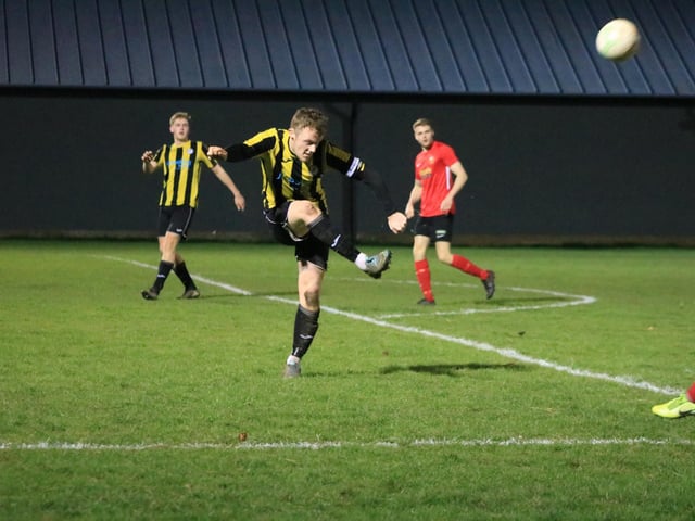 Holbeach United v Sleaford Town. Photo: Oliver Atkin