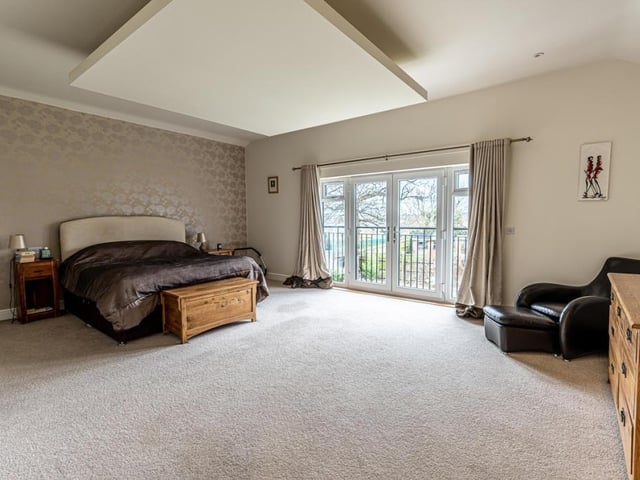 Picture: Tyron Ash Real Estate, Mayfair, and Rightmove