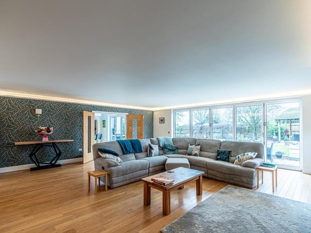 Picture: Tyron Ash Real Estate, Mayfair, and Rightmove