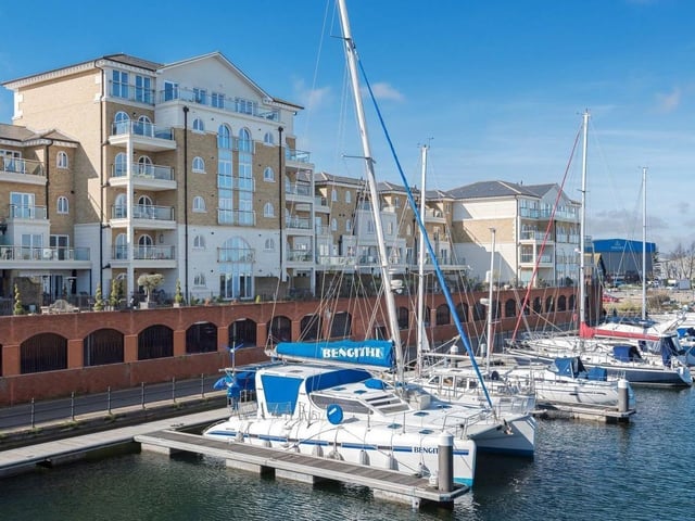 Sovereign Harbour penthouse apartment