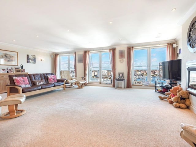 Sovereign Harbour penthouse apartment