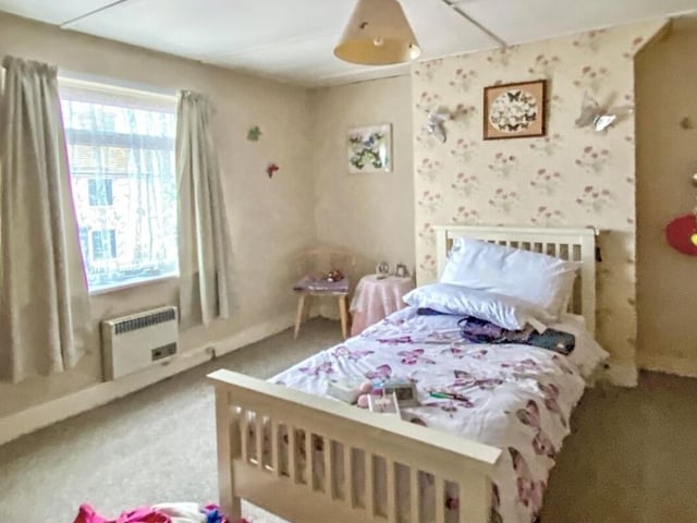 Sandwich Street, £180,000, from Zoopla