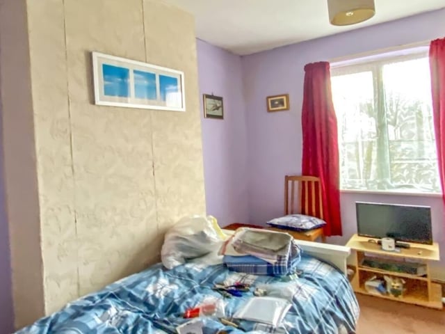 Sandwich Street, £180,000, from Zoopla
